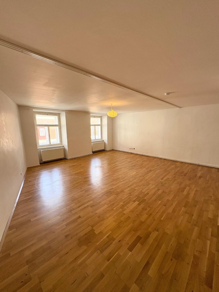 2-Zimmer-Wohnung in der Innenstadt - Provisionsfrei